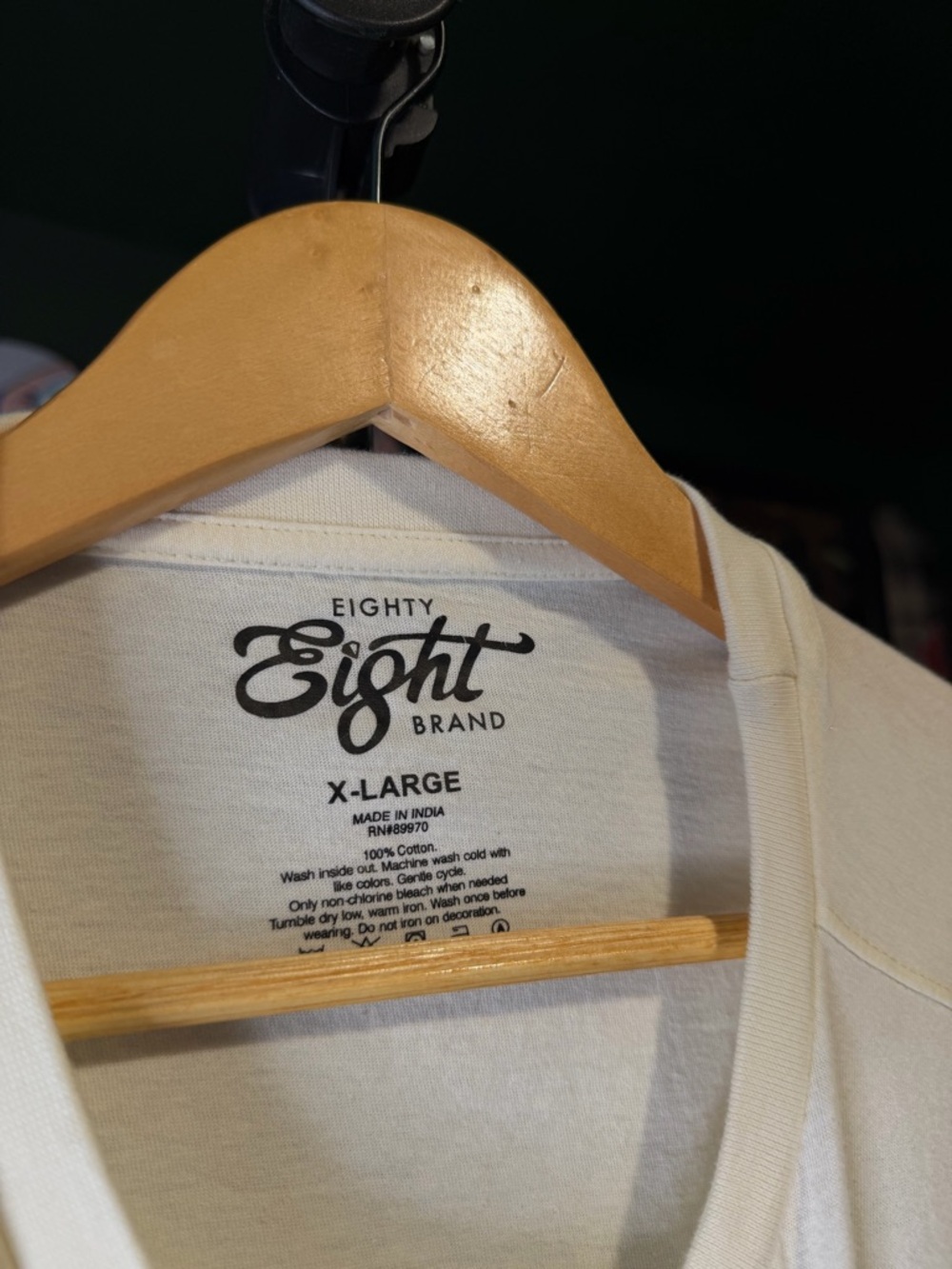 Eighty Eight Los Angeles California Two-Toned Custom Cut Crop Top Tee - Picture 3 of 5